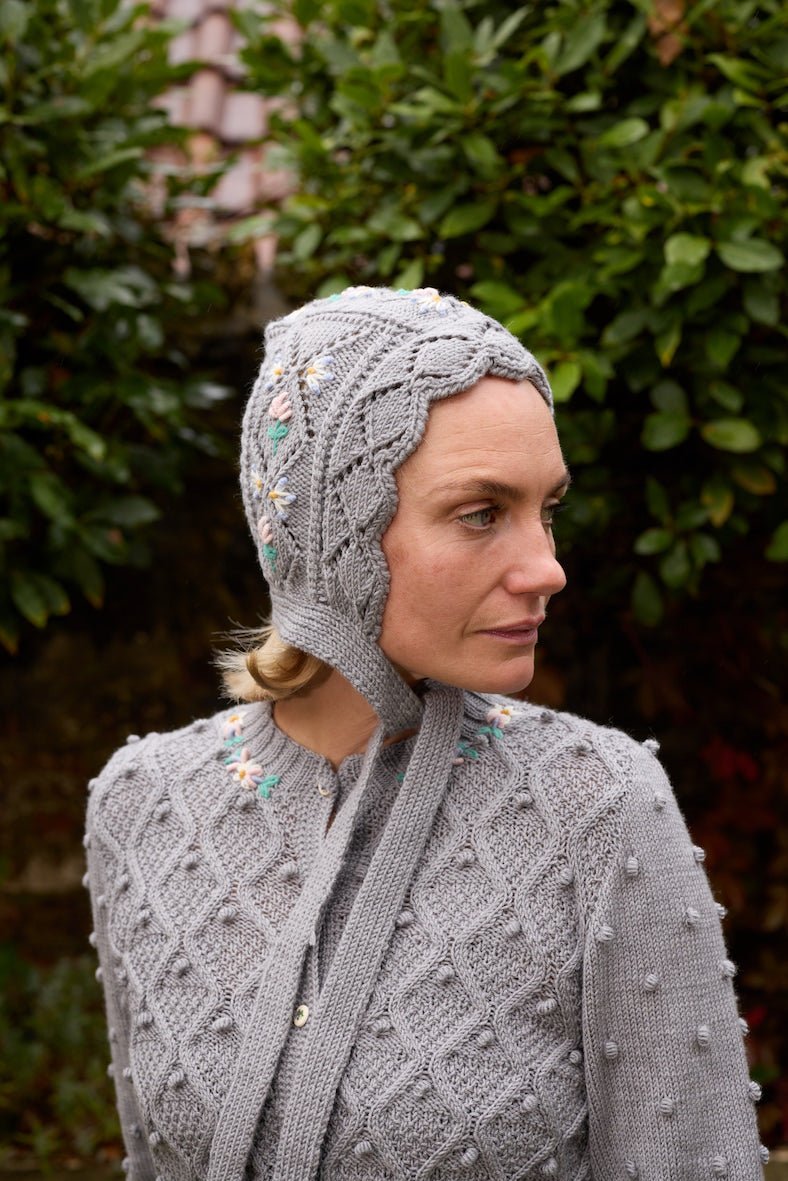 KINGA Tie - Down_Bonnet in Light Grey - MICHAELA BUERGER