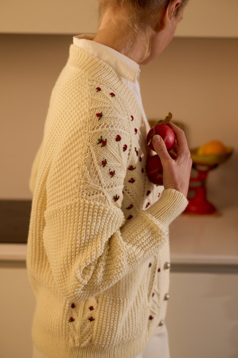 ANNAMIRL V - Neck Cardigan – Hand - Knitted Merino Wool in Cream White - MICHAELA BUERGER
