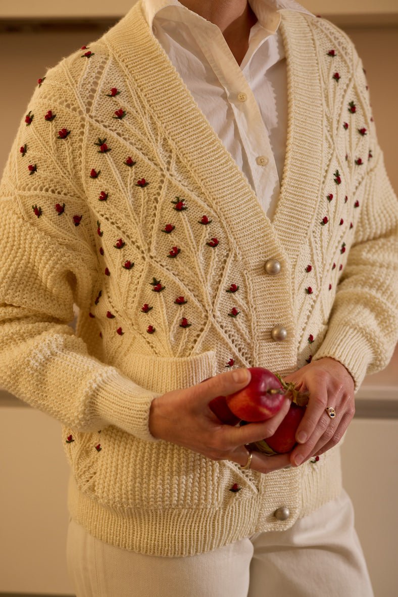 ANNAMIRL V - Neck Cardigan – Hand - Knitted Merino Wool in Cream White - MICHAELA BUERGER
