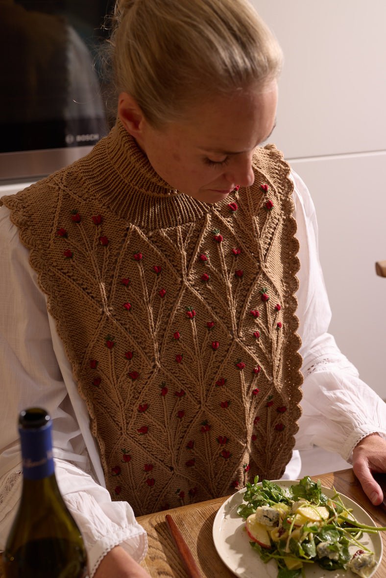 LISA Collar Merino with Hand - Embroidered Red Flowers - MICHAELA BUERGER