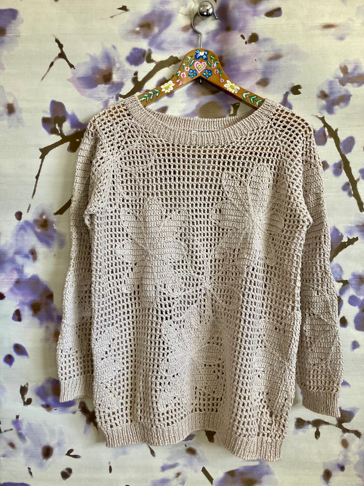 The FLORA sweater beige